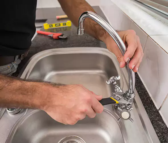 Local Experts for Faucet Repair in Delray Beach, FL:Schedule Affordable Faucet Repair Services with Us