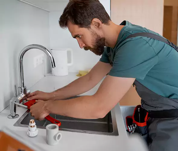 Professional Faucet Replacement Specialist in Delray Beach, FL: Schedule Affordable Faucet Replacement Services with Us